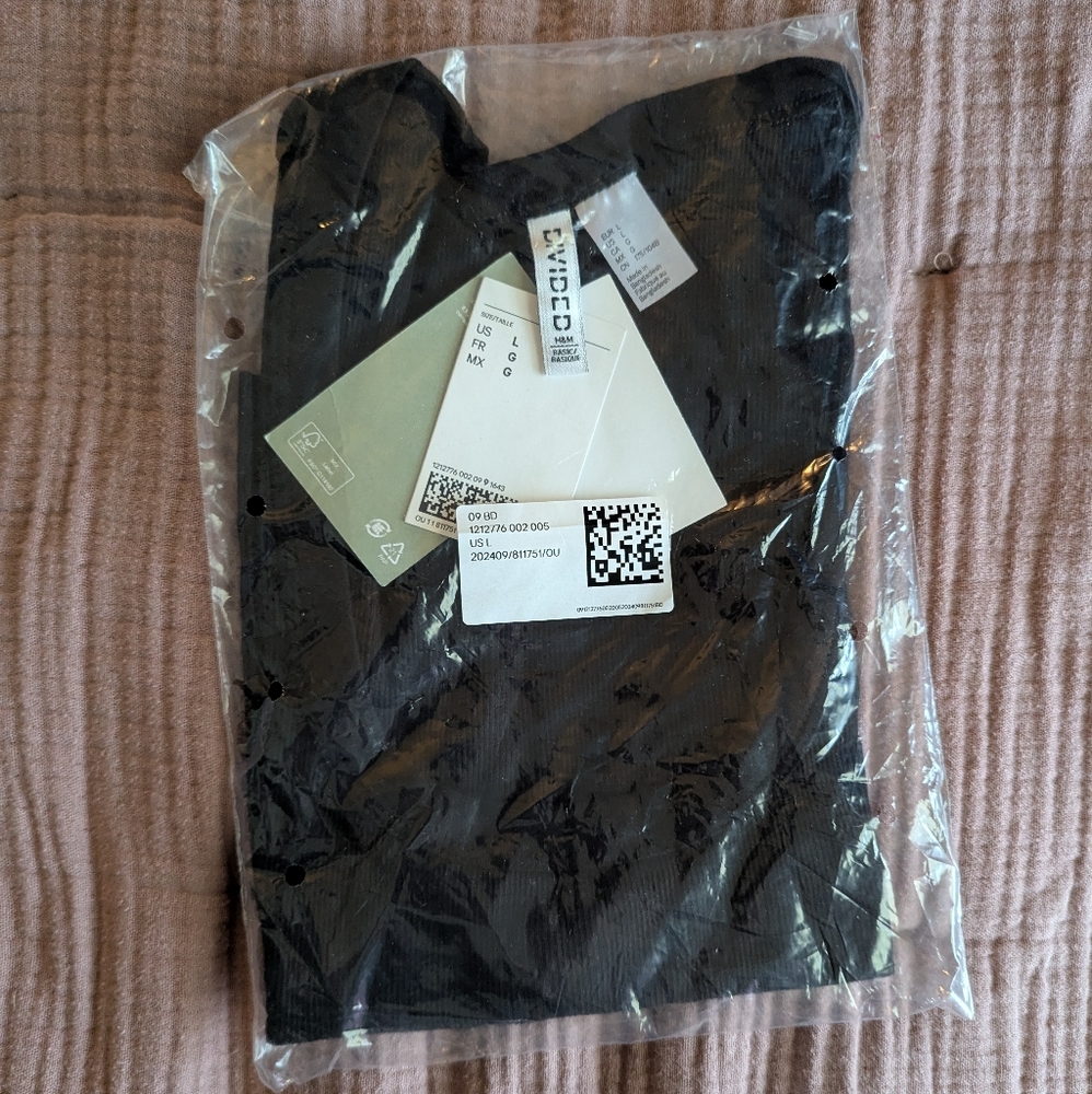 NWT Cropped Tank Top
